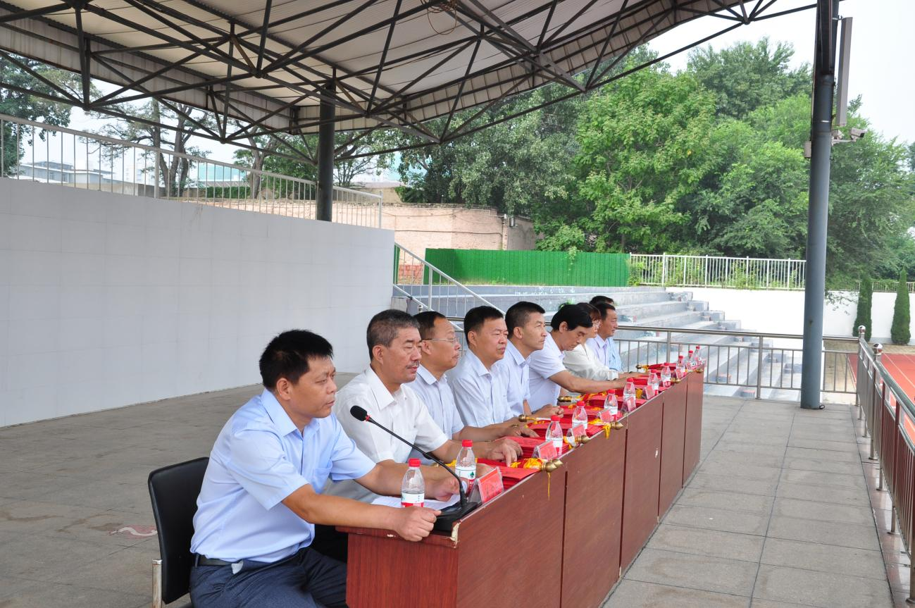 金秋助学 ┃ 球速集团为实验中学高考学子颁发“球速助学金”